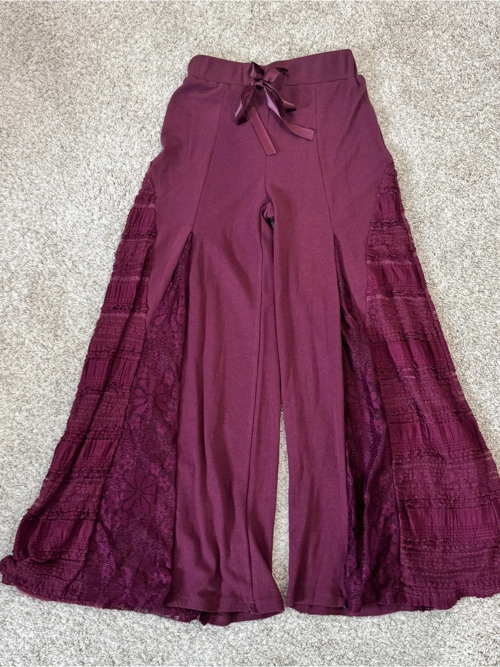 POL Thermal Lace Mix Wide Leg Pants NWOT Small Boho Romantic - Picture 4 of 10